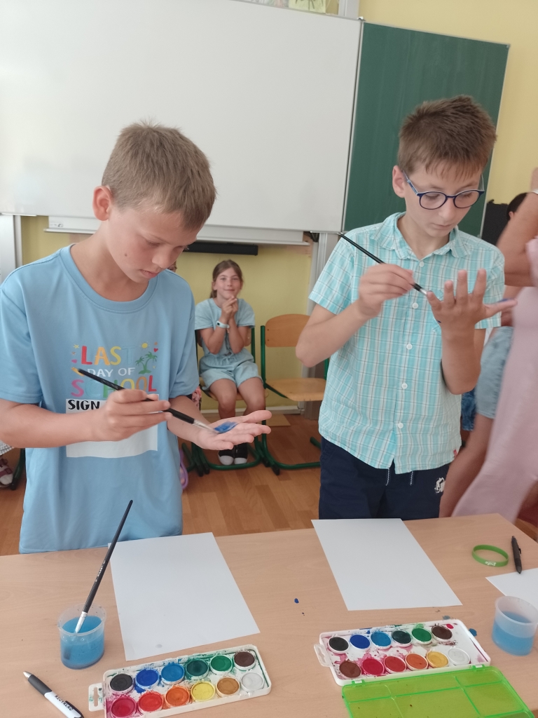 img-20250626-101247-050-thmb.jpg img-20250626-101247-050-thmb.jpg